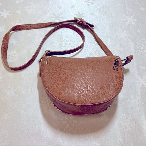 Free People Bind St Saddle Crossbody Handbag Zip Around Gorgeous - Picture 8 of 10